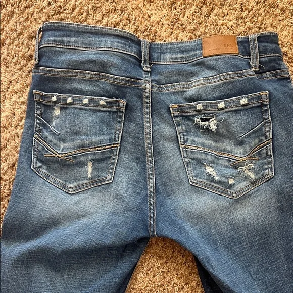 BKE Distressed Blue Ankle Jeans - Picture 6 of 7